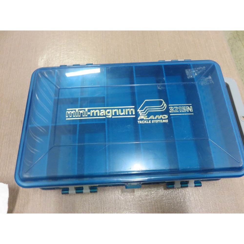 Plano Mini-Magnum 3215N Tackle Box Blue Double Sided Organizer Case Vintage